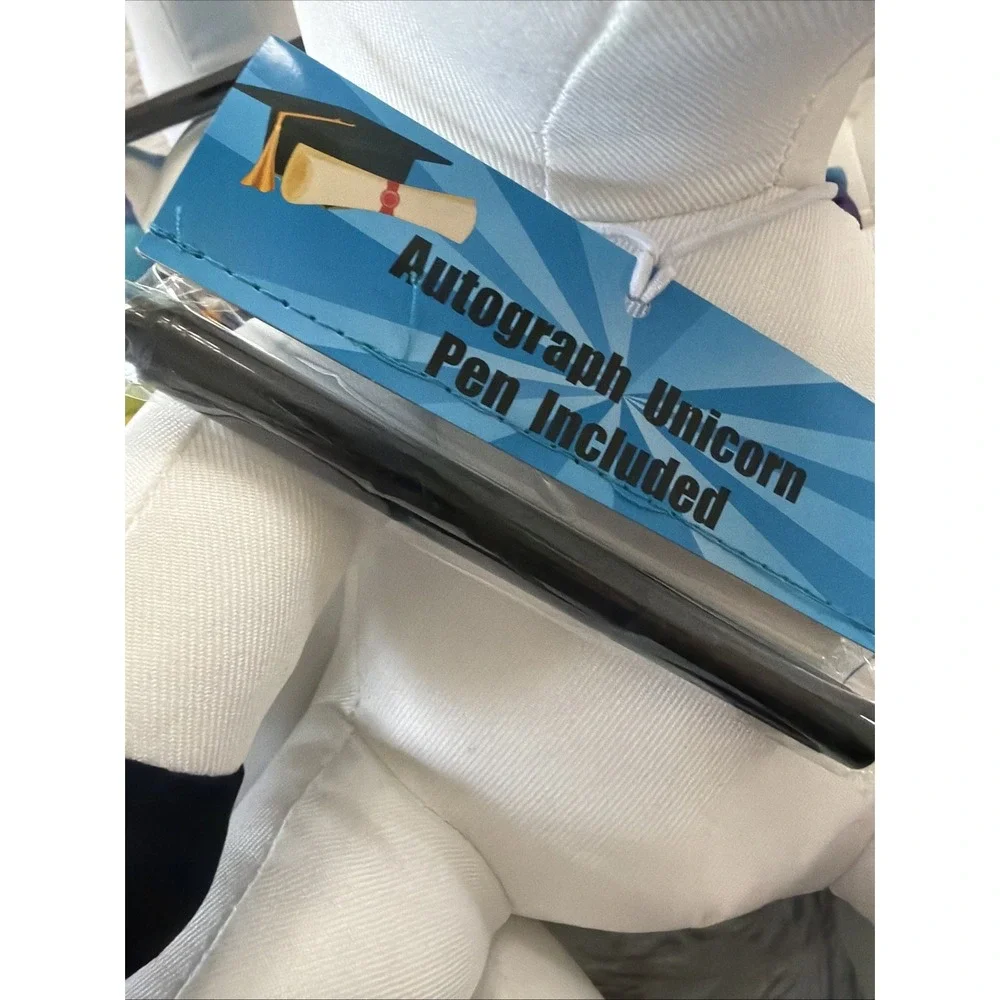 Hugger Autograph Plush Graduation Unicorn White Rainbow Horn with Pen Lot 5 New